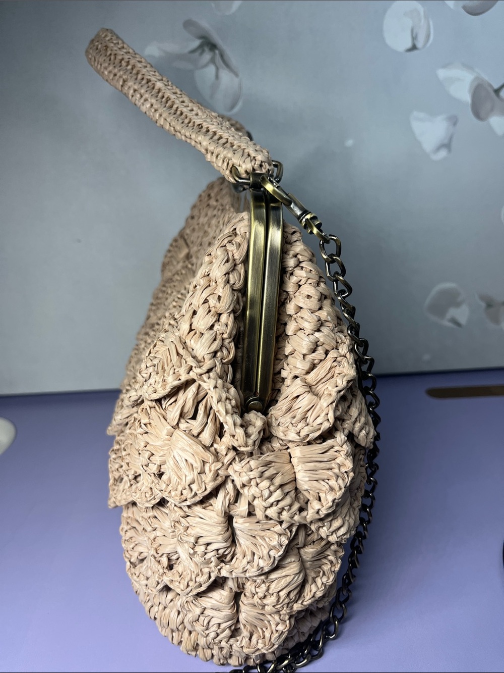 Patricia Nash Laureana Small Scalloped
Raffia Frame Crossbody Bag Kiss Lock - Picture 7 of 11